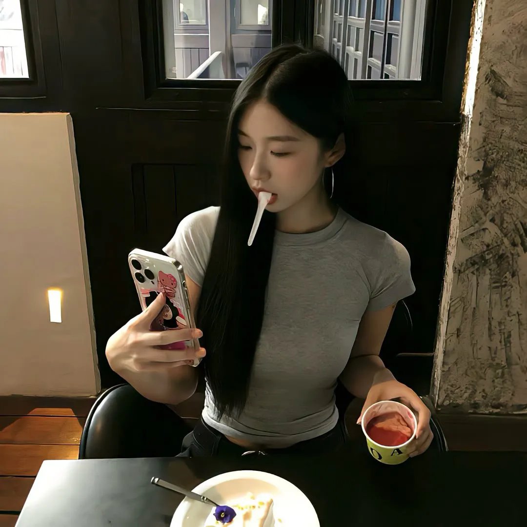 搏击傲娇小女生